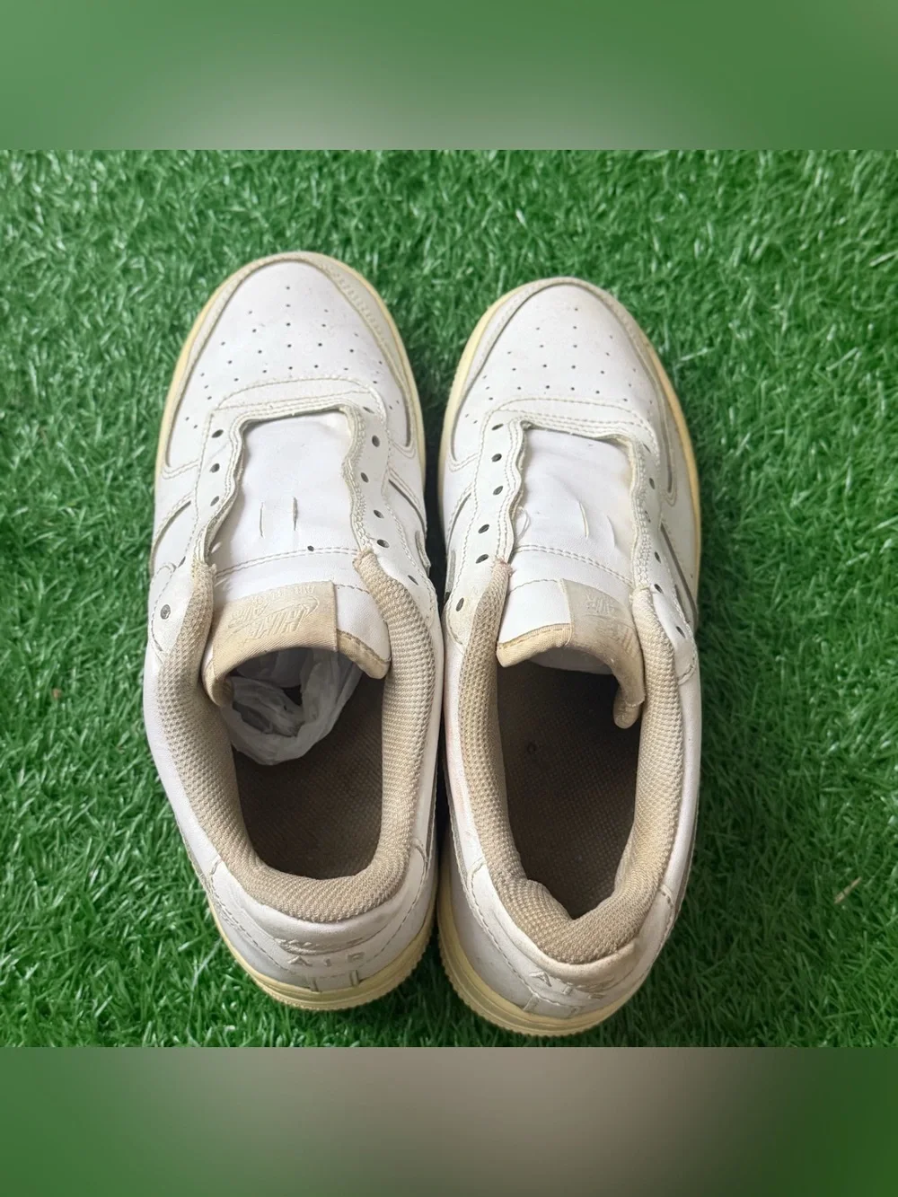 Nike Kids White/Cream Air‎ Force 1 Low Sneakers Size 6Y